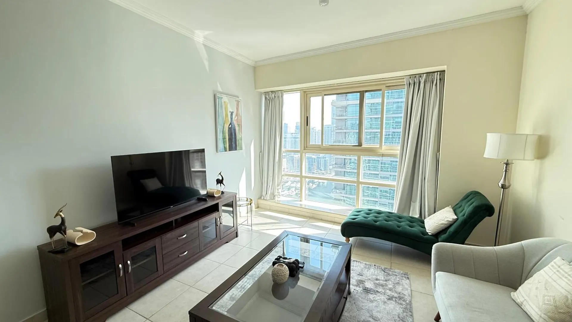 Signature Marina View 1Br, High Floor, Marina Quays Dubai Apartment