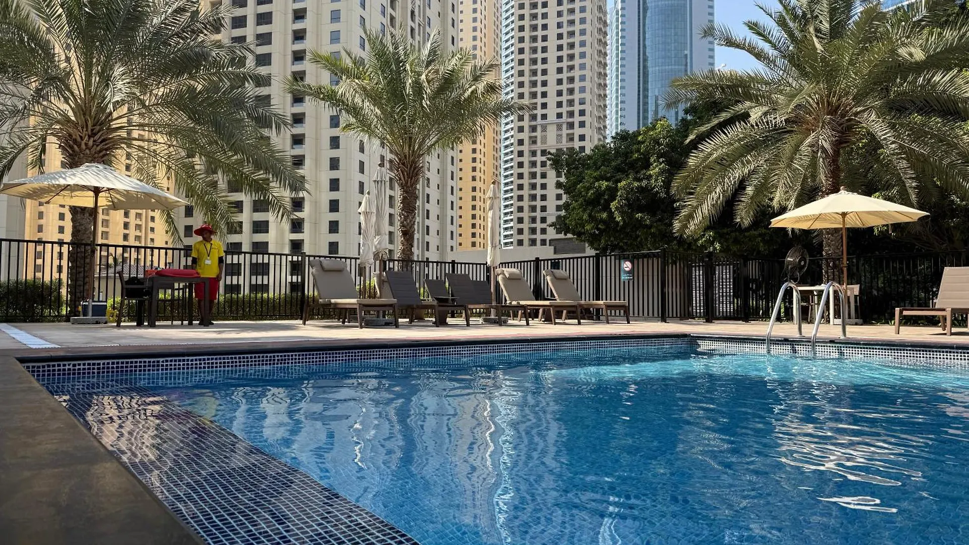 Signature Marina View 1Br, High Floor, Marina Quays Dubai